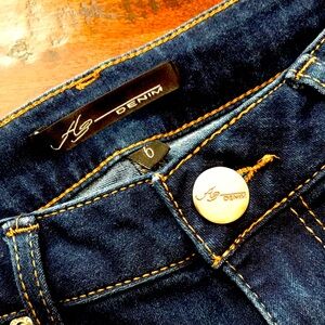 AG Denim Capri Size 6
